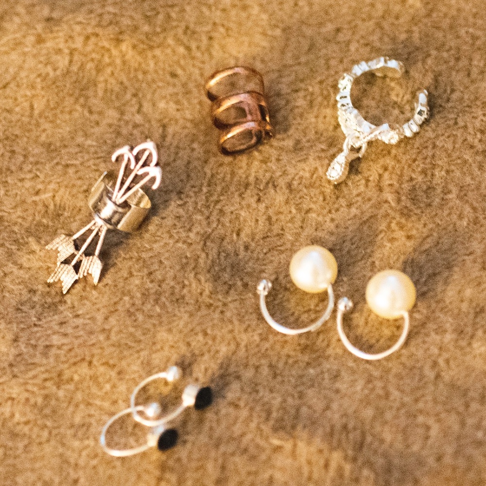 NWOT Cuff Earrings (without piercing)